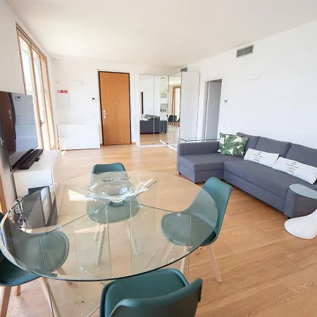 Vakantiehuis Terrazze Di Costa - Gardegna 3 *